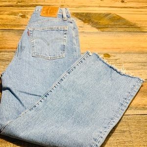 Vintage Levi cropped high waisted jeans